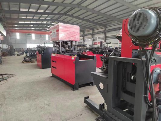 11000w Rebar เครื่องปั่น เครื่องตัดเครื่องจักรกล 18000kg น้ําหนัก