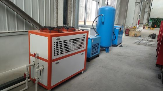 380V 50Hz น้ําเย็น อุตสาหกรรม Chiller อากาศเย็น 1610x735x1390